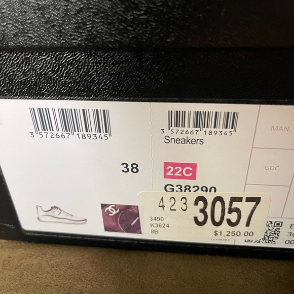 22C Chanel Sneakers Black & Dark Gray Mesh & Suede Calfskin - Picture 6 of 9